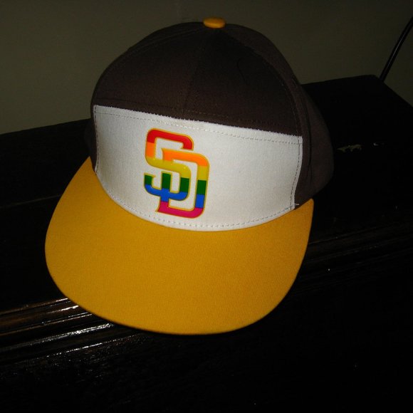 🌈 San Diego Padres Gay Pride Baseball Cap - Picture 1 of 6